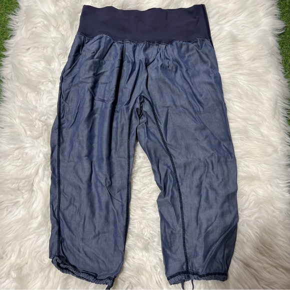 Lululemon Jogger Pants - Picture 1 of 7